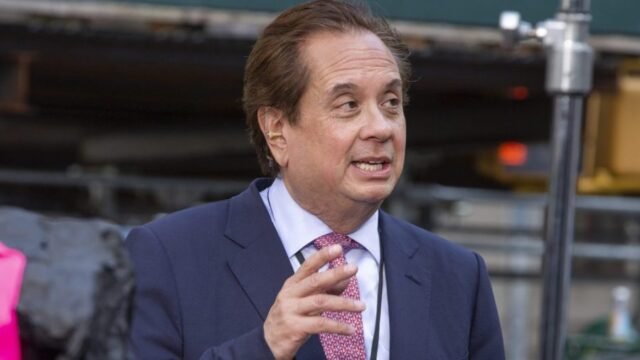 George Conway dice que Trump no descarta a Maxwell Clemency "simplemente loca"
