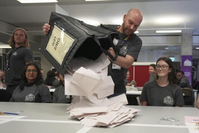 Gran Bretaña está bajando la edad de votación a 16. Está recibiendo una reacción mixta

