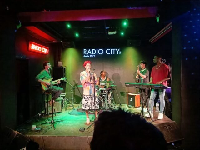La mermelada semanal 'Sundaze' de brillantez musical en 'Radio City' • Valencia 24/7
