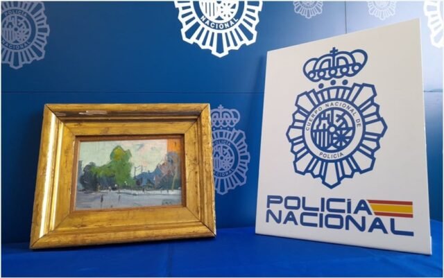 La policía española recupera obras de arte modernistas raras robadas del Museo de Barcelona hace 16 años

