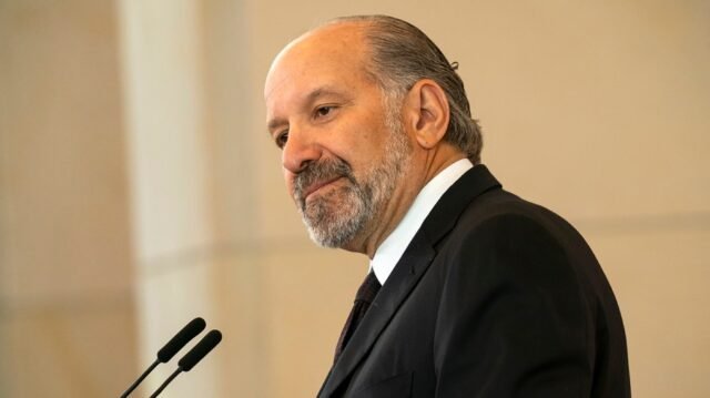 Lutnick dice que los aranceles establecen el 1 de agosto: 'No hay extensiones. No más períodos de gracia.
