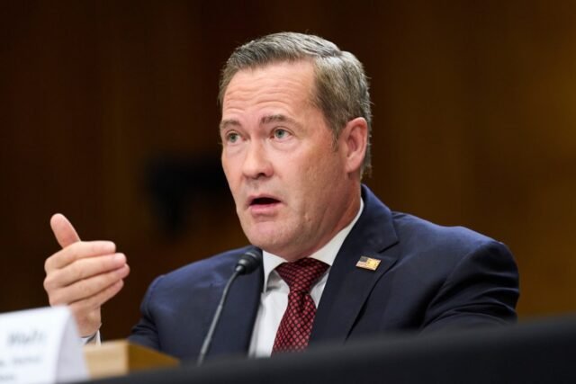 Mike Waltz se compromete a hacer que la ONU "sea genial" en la audiencia de confirmación del Senado
