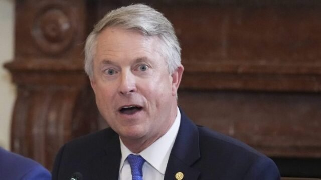 Republicano del Senado: legisladores republicanos que ignoran el almizcle
