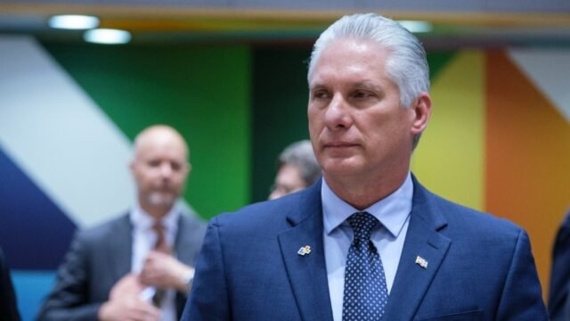 Sofnos de la visa de EE. UU. Sanciones de visa al presidente cubano - RT World News
