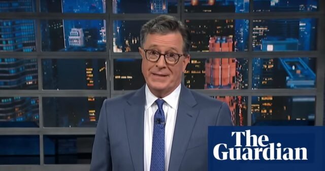 Stephen Colbert sobre la controversia de Epstein de Trump: 'Buscando desesperadamente un chivo expiatorio' | Roundup de televisión nocturno
