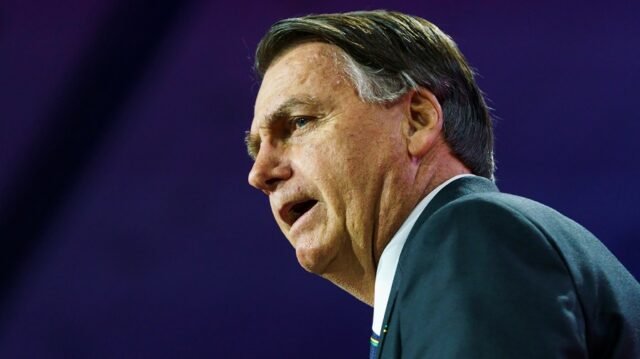 Trump: 'Estaré viendo la caza de brujas de Jair Bolsonaro'
