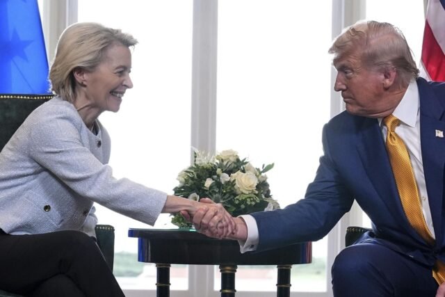 Trump, la UE Strike Historic Comercio en Escocia en Escocia
