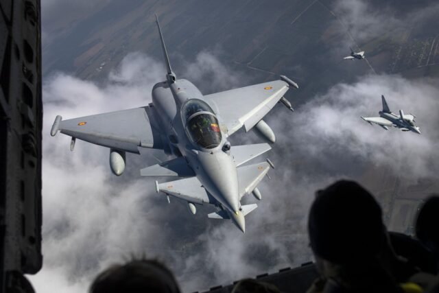 Turquía y Gran Bretaña firman un acuerdo preliminar para eurofighter typhoon jets
