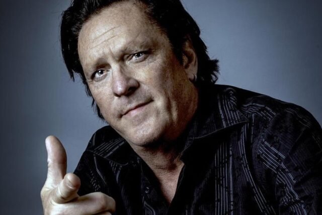 Walton Goggins, Harvey Keitel y Jennifer Tilly lideran homenajes al 'poeta' Michael Madsen
