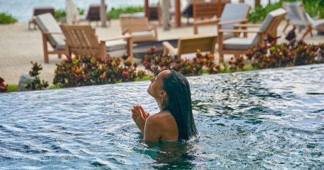 ¿Pensando en viajar solo? Tracee Ellis Ross tiene sugerencias sobre cómo hacerlo bien
