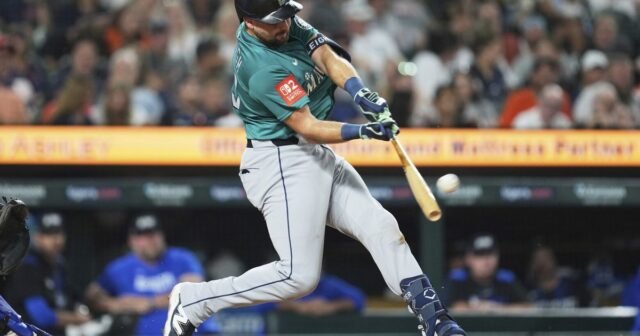 ¿Puede Cal Raleigh mantener la temporada histórica a medida que los marineros ingresan a la segunda mitad?
