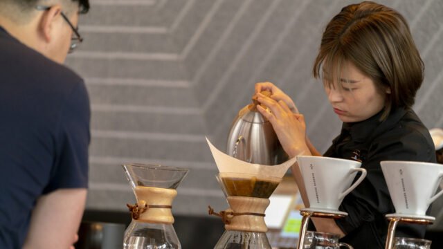 China recurre a BRICS Partner para café en medio de tarifas estadounidenses - RT World News
