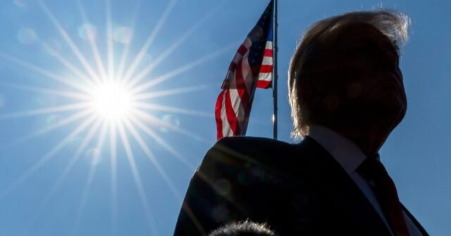 Después de una referencia a la acusación de Trump se elimina de un museo de historia, las preguntas complejas hacen eco
