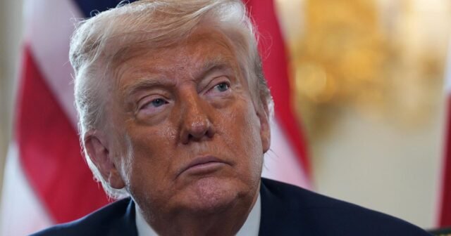 Donde las cosas se encuentran en los acuerdos comerciales de EE. UU. Con la fecha límite de tarifas de Trump al día
