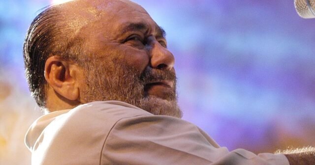 Eddie Palmieri, músico de jazz latino pionero y ganador del Grammy, muere a los 88 años
