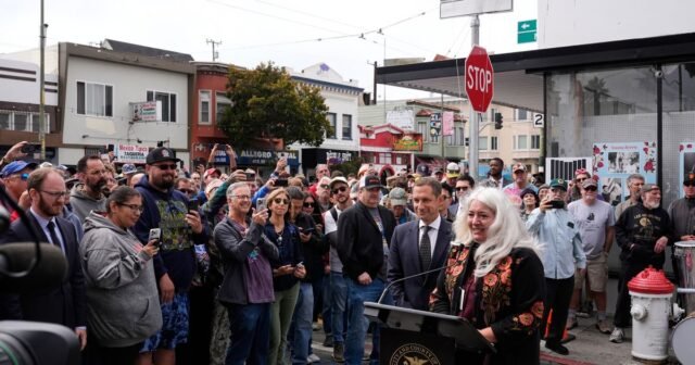 El guitarrista de Grateful Dead, Jerry García, tiene una calle infantil llamada así en San Francisco
