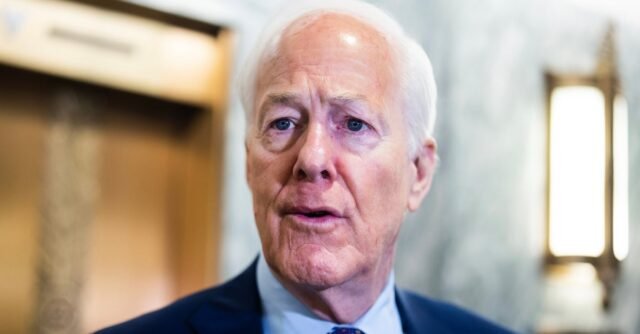 El senador Cornyn le pide al FBI que ayude a localizar, arrestar a los demócratas de Texas
