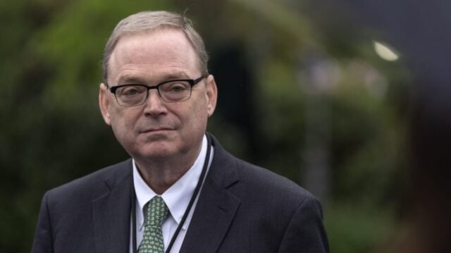 Hassett dice que el mercado no influirá en los aranceles de Trump: "Estas son las ofertas finales"
