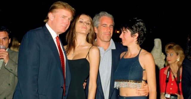 Llevaba a Trump siete años expulsar a Epstein después de enterarse del personal 'robado'
