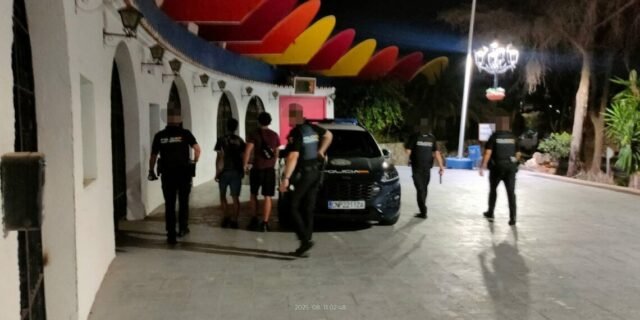 Los adolescentes de Gibraltar arrestados en España después de colarse en el parque de diversiones de Tivoli cerrado a largo plazo
