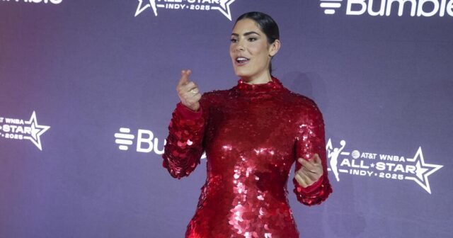 Los jugadores de la WNBA adoptan la moda de caminata de túneles de crecimiento continuo
