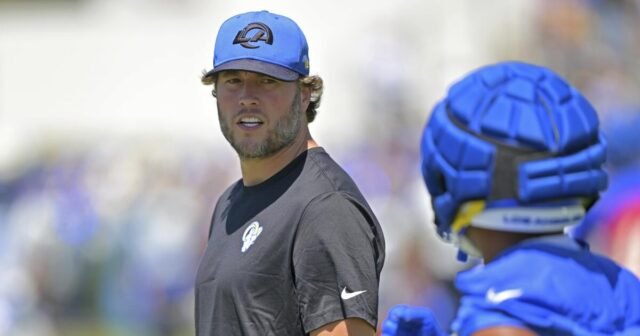 Matthew Stafford no será parte de la práctica conjunta de Rams con los vaqueros
