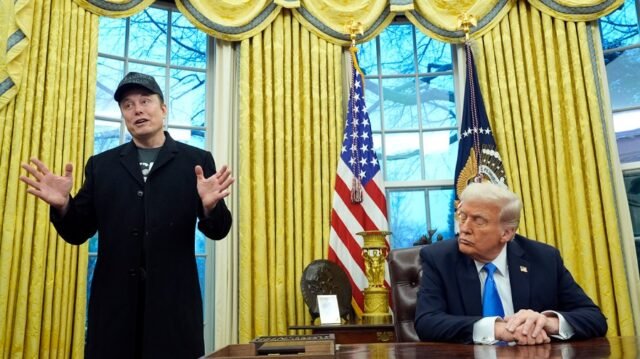 Musk dona $ 5 millones a Trump Super Pac
