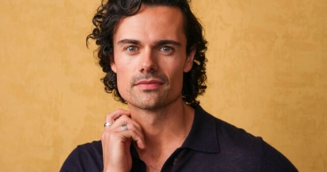 'Outlander' Serie Prequel 'Blood of My Blood' se remonta en el tiempo nuevamente: conocer a los padres
