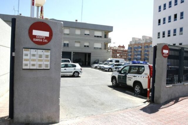 Torrevieja PSOE respalda los refuerzos policiales, expone la ilusión de seguridad de PP

