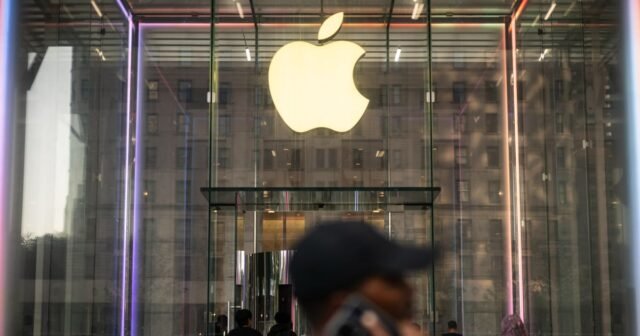 Trump, Apple anunciará un nuevo compromiso de $ 100 mil millones con la fabricación en EE. UU.
