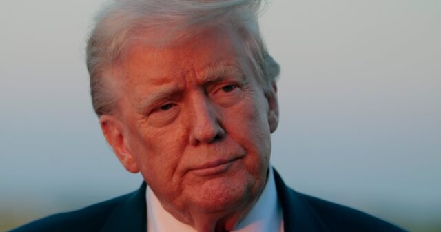 Trump humedece sobre los demócratas 'locos' en la verdad social
