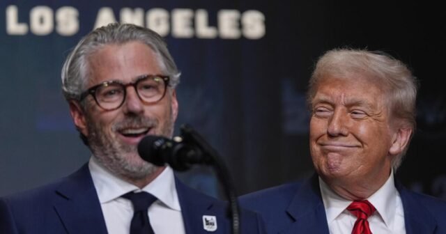 Trump se nombra presidente de la Fuerza de Tarea de los Juegos Olímpicos de Los Ángeles, ve el papel para los militares durante los juegos
