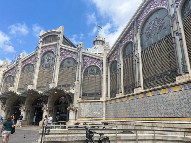 Una visita a 'Mercado Central' en Valencia • Valencia 24/7
